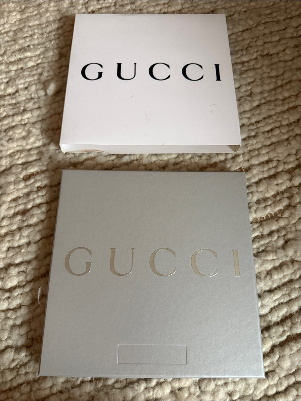 ❤️ NEW Gucci Silver Logo Box